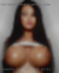 Honesty is the sexiest naked girls trait of all.